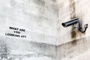 banksy-street-art-graffiti-camera-i18548